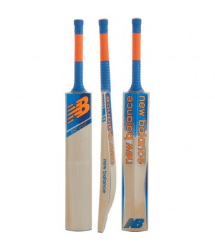 New Balance DC 680 Junior Cricket Bat