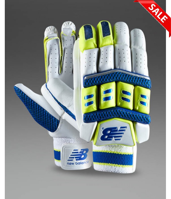 New Balance DC 880 Junior Batting Gloves